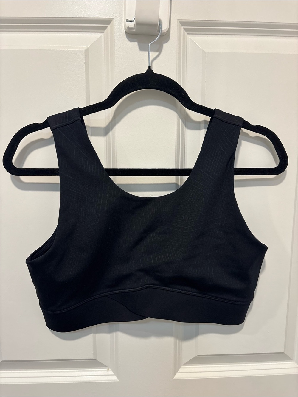 Ivy Park Black Medium Support Sports Bra Criss Cross Back Athletic Bra Size L